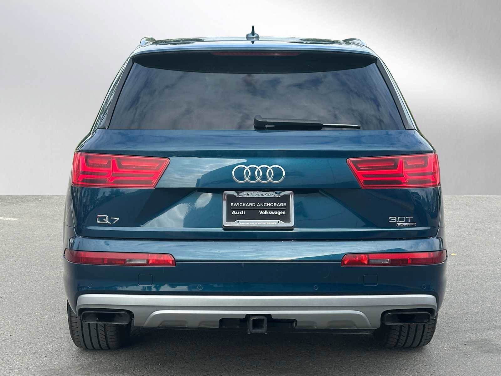 Used 2018 Audi Q7 3.0T Premium Plus image 4