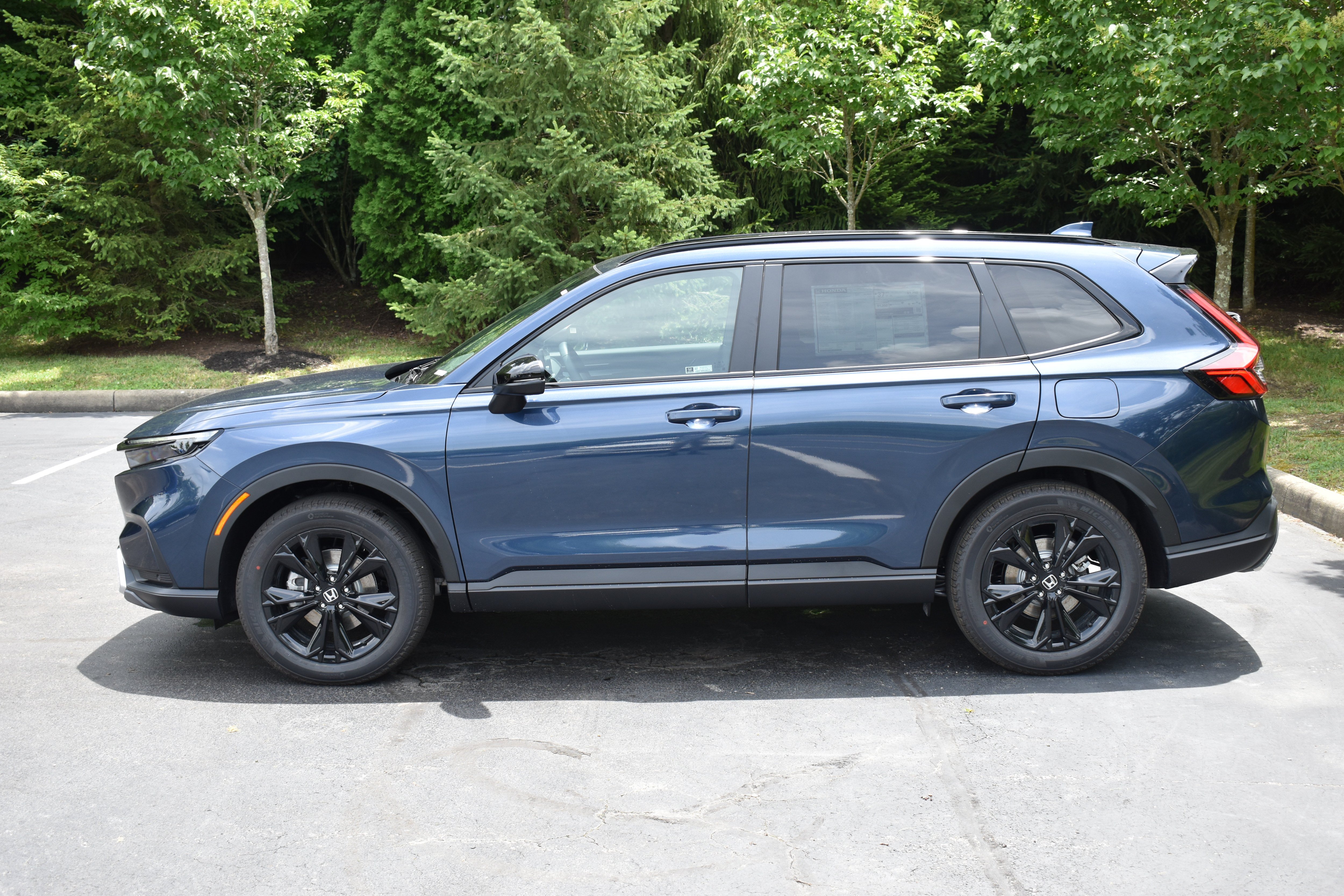 New 2027 Honda CR-V Sport Touring image 4