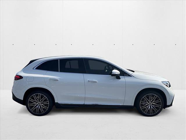 New 2026 Mercedes-Benz EQE 320 4MATIC SUV image 5