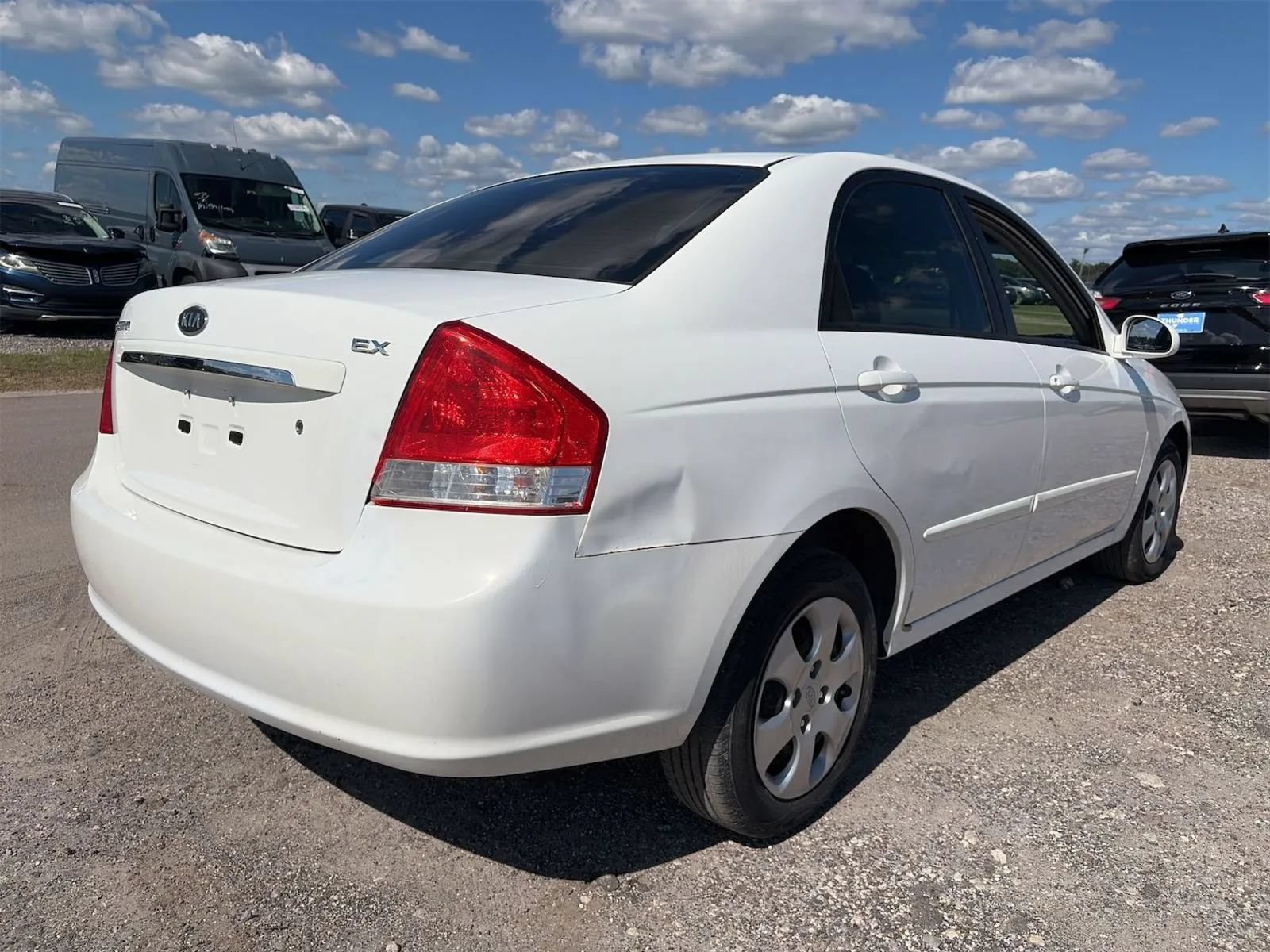 Used 2007 Kia Spectra EX FWD image 7