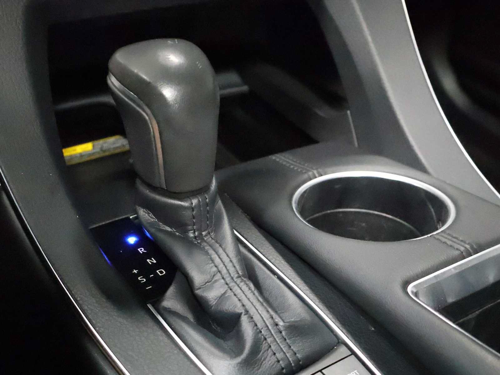 Used 2019 Toyota Avalon XSE w/ Protection Package FWD image 27