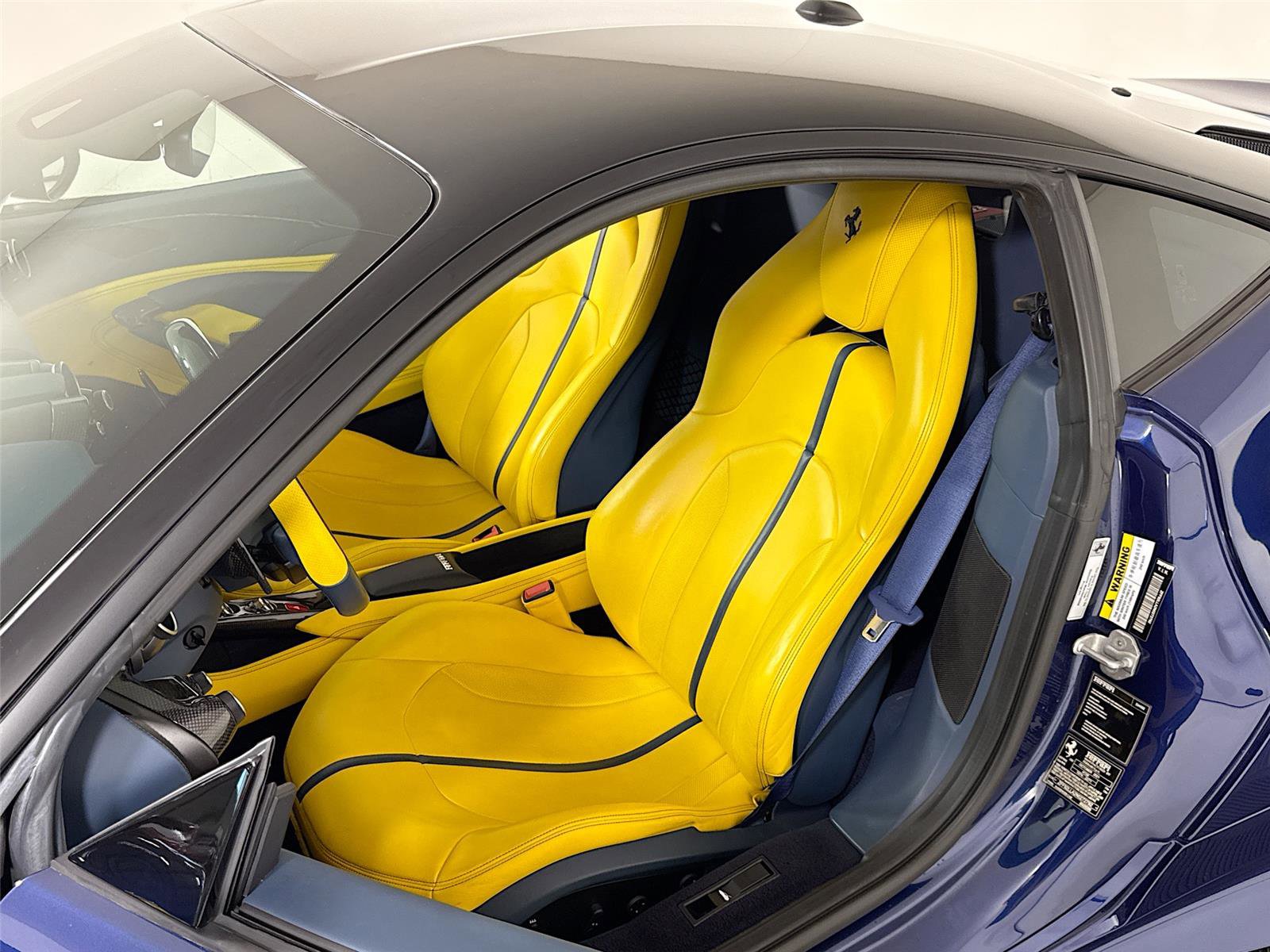 Used 2022 Ferrari F8 Tributo image 12