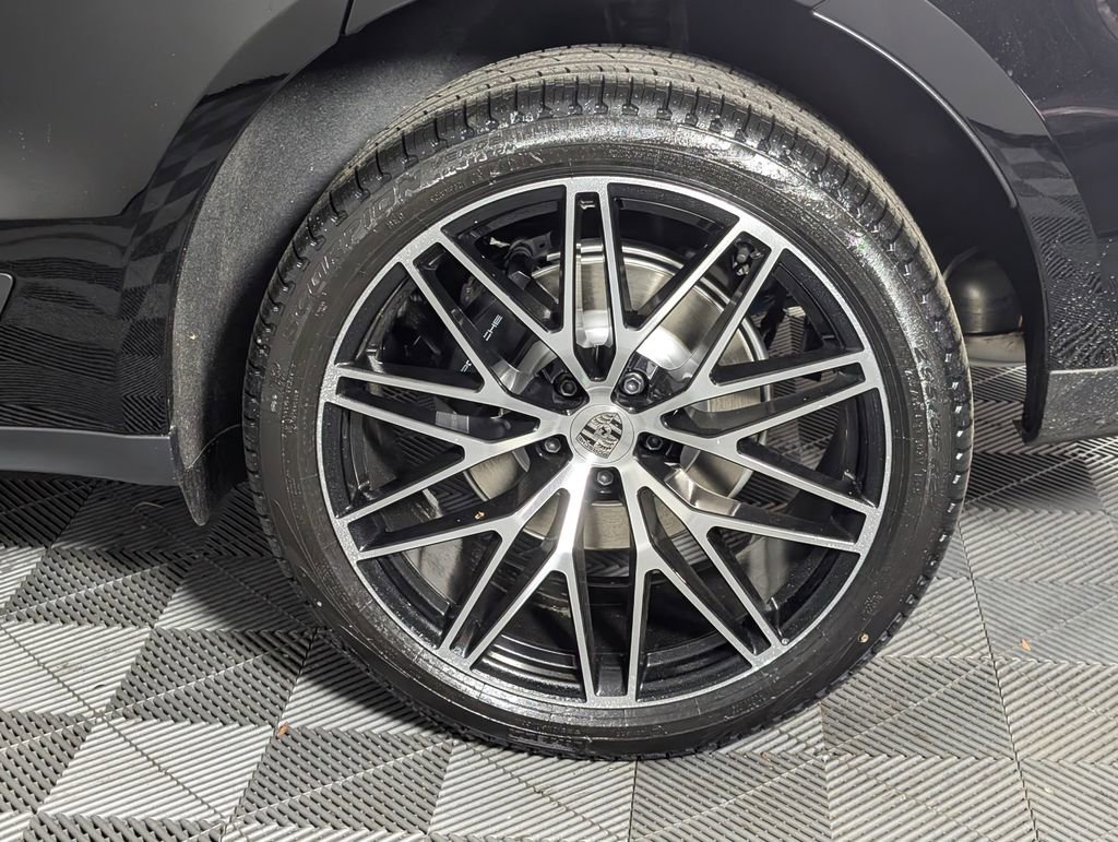 New 2026 Porsche Macan image 10