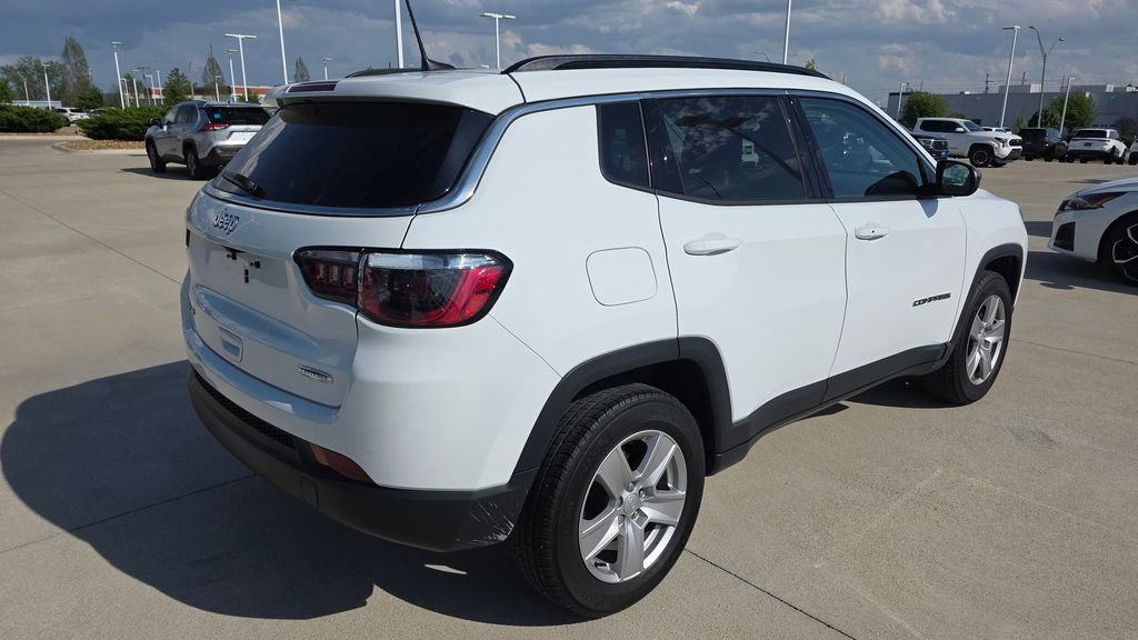 Used 2022 Jeep Compass Latitude image 5