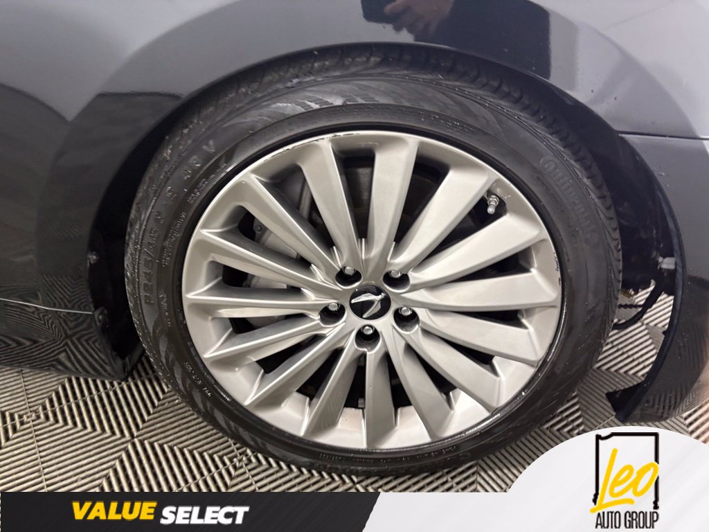 Used 2015 Hyundai Equus Ultimate RWD image 24