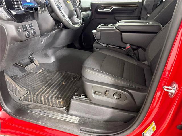 Used 2023 Chevrolet Silverado 1500 LT AWD/4WD image 9