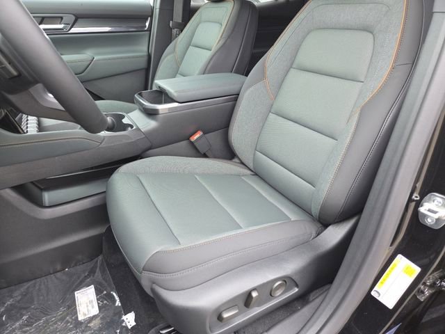 New 2026 GMC Terrain AT4 w/ Convenience Package III image 25