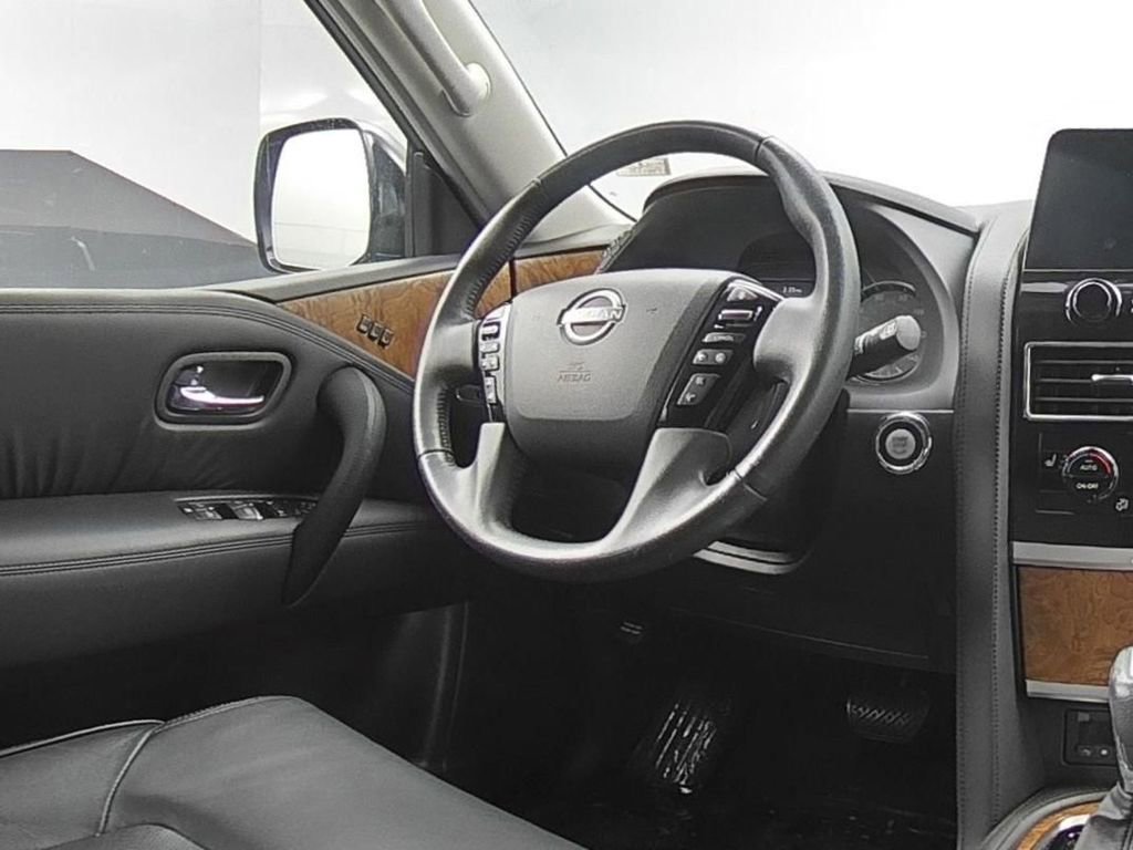 Used 2024 Nissan Armada SL w/ Captain's Chairs Package image 27