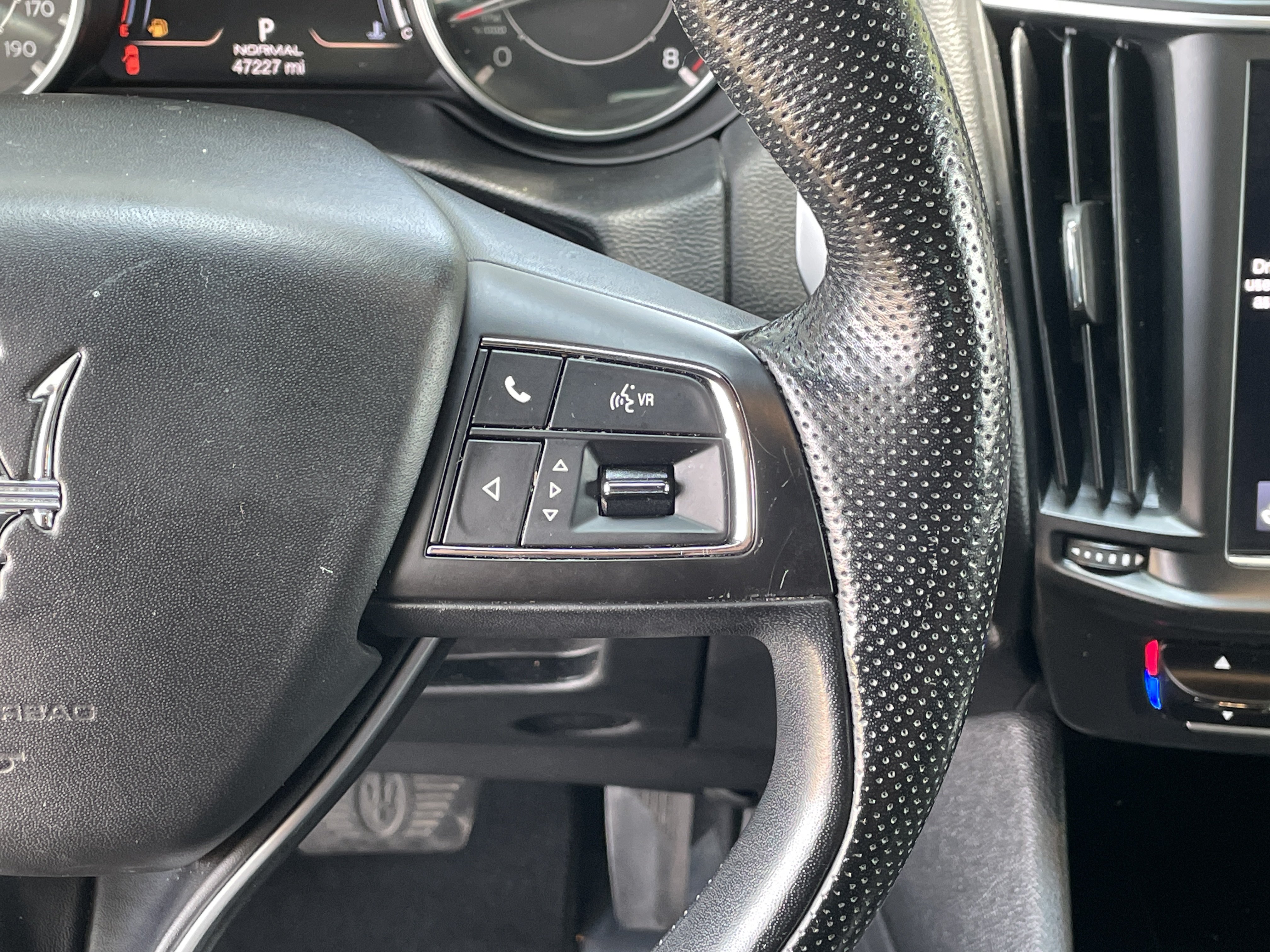 Used 2023 Maserati Levante Modena AWD/4WD image 19