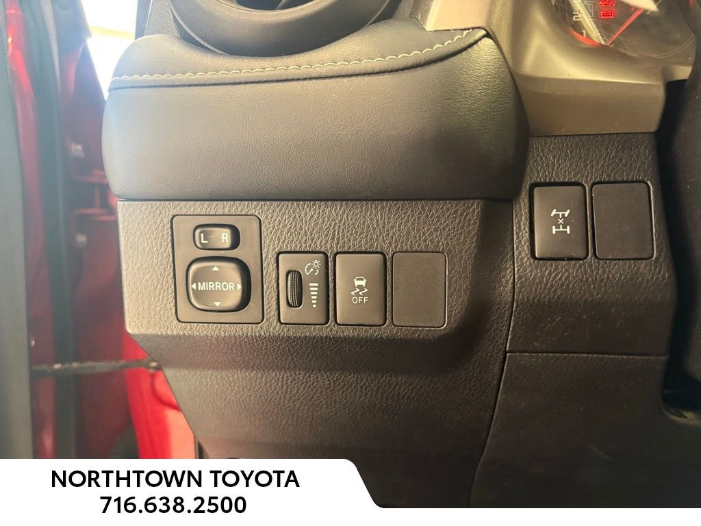 Used 2013 Toyota RAV4 XLE w/ Preferred Accessory Pkg image 13