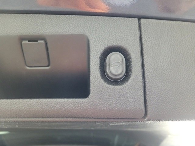 Used 2020 Chevrolet Tahoe LT image 8