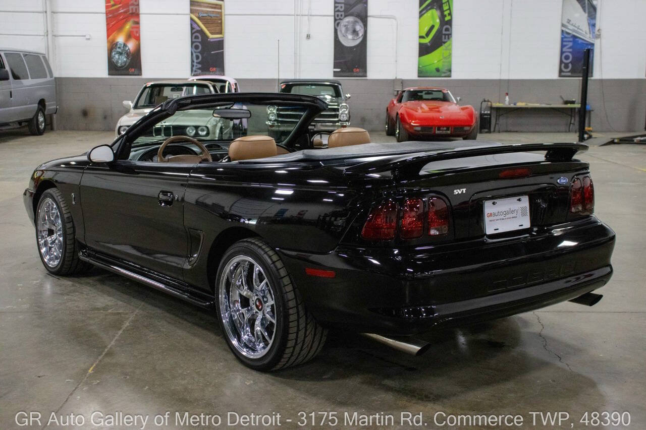 Used 1996 Ford Mustang Cobra RWD image 5