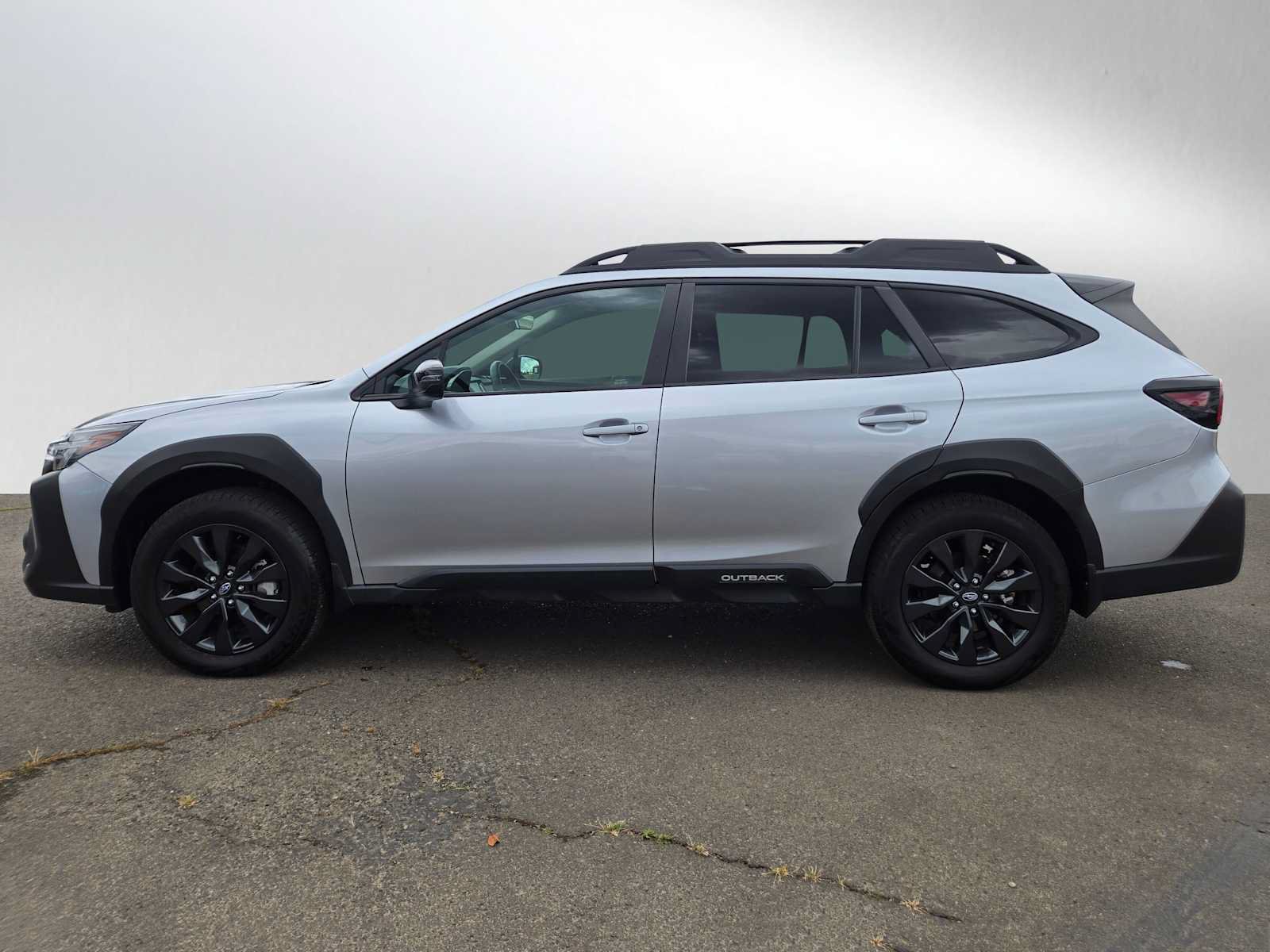 Used 2025 Subaru Outback Onyx Edition w/ Popular Package #2 AWD/4WD image 7