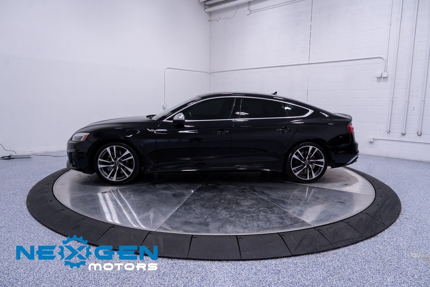 Used 2024 Audi S5 Premium Plus w/ Premium Plus Package AWD/4WD image 32