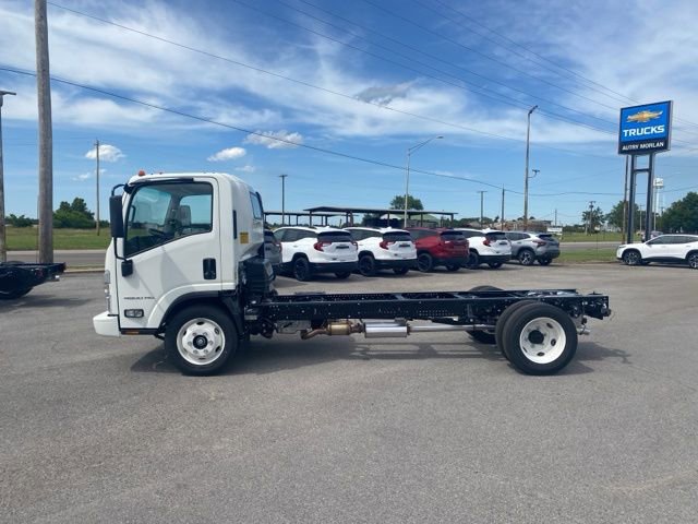 New 2024 Chevrolet Low Cab Forward RWD image 3