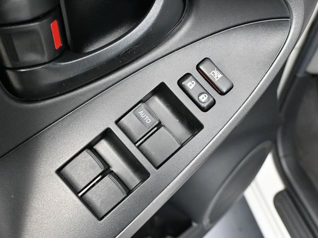 Used 2012 Toyota RAV4 EV FWD image 18