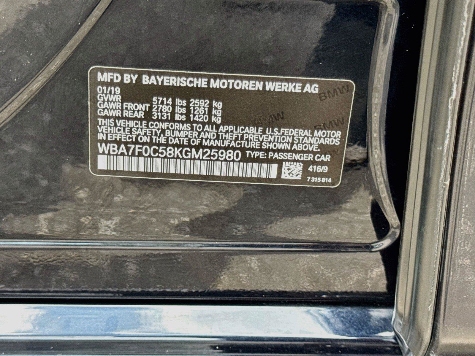 Used 2019 BMW 750i w/ Executive Package RWD image 40