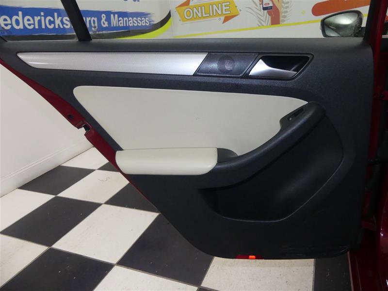 Used 2018 Volkswagen Jetta SE image 27