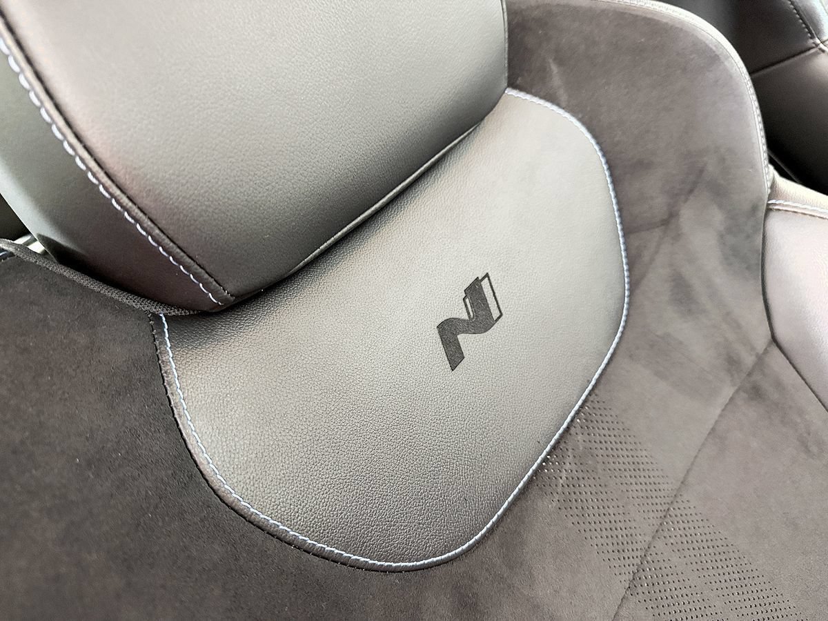 Used 2022 Hyundai Kona N FWD image 50