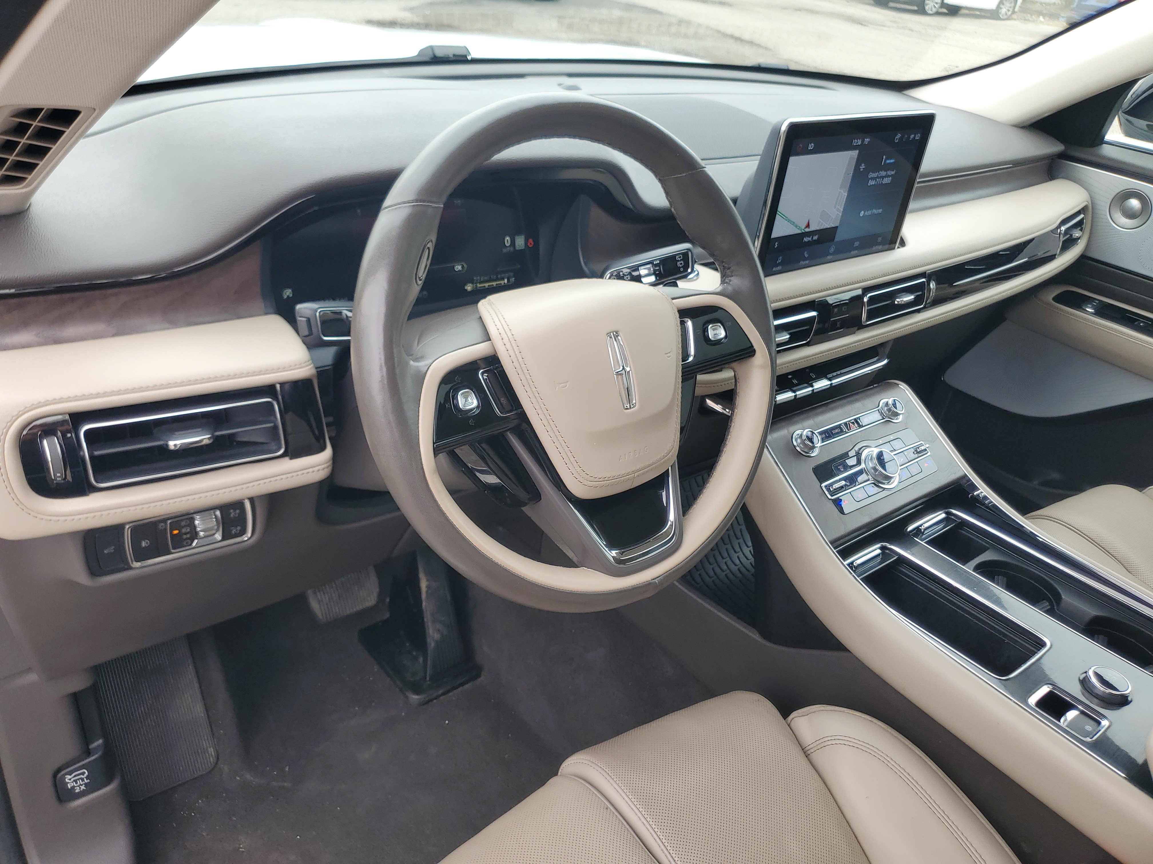 Used 2024 Lincoln Aviator Reserve w/ Equipment Group 201A AWD/4WD image 13
