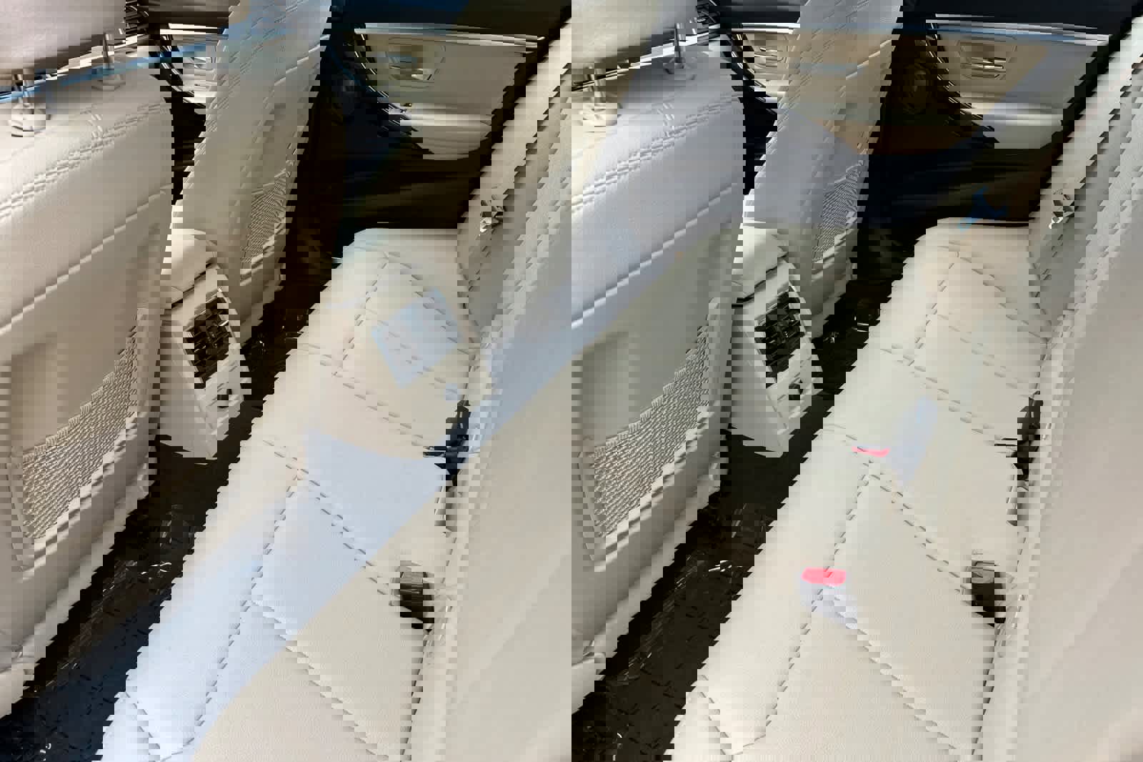 Used 2017 BMW 330e image 4