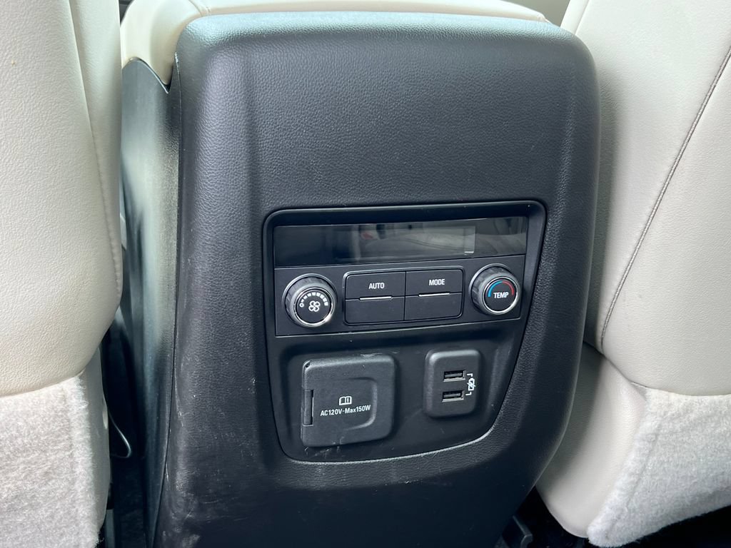 Used 2024 Buick Enclave Essence w/ Experience Buick Package AWD/4WD image 37
