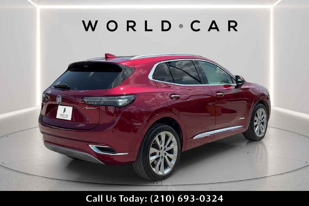 Used 2023 Buick Envision Avenir FWD image 3