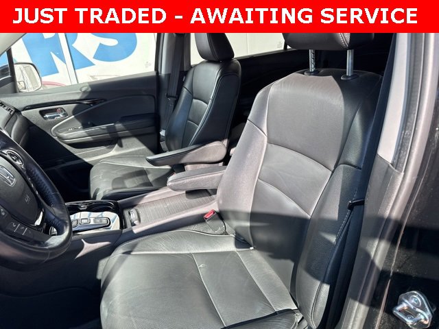 Used 2017 Honda Pilot Touring image 10