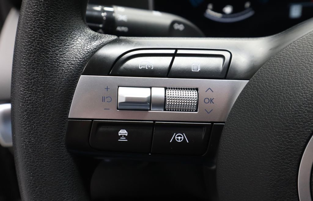 Used 2025 Hyundai Tucson SEL image 28