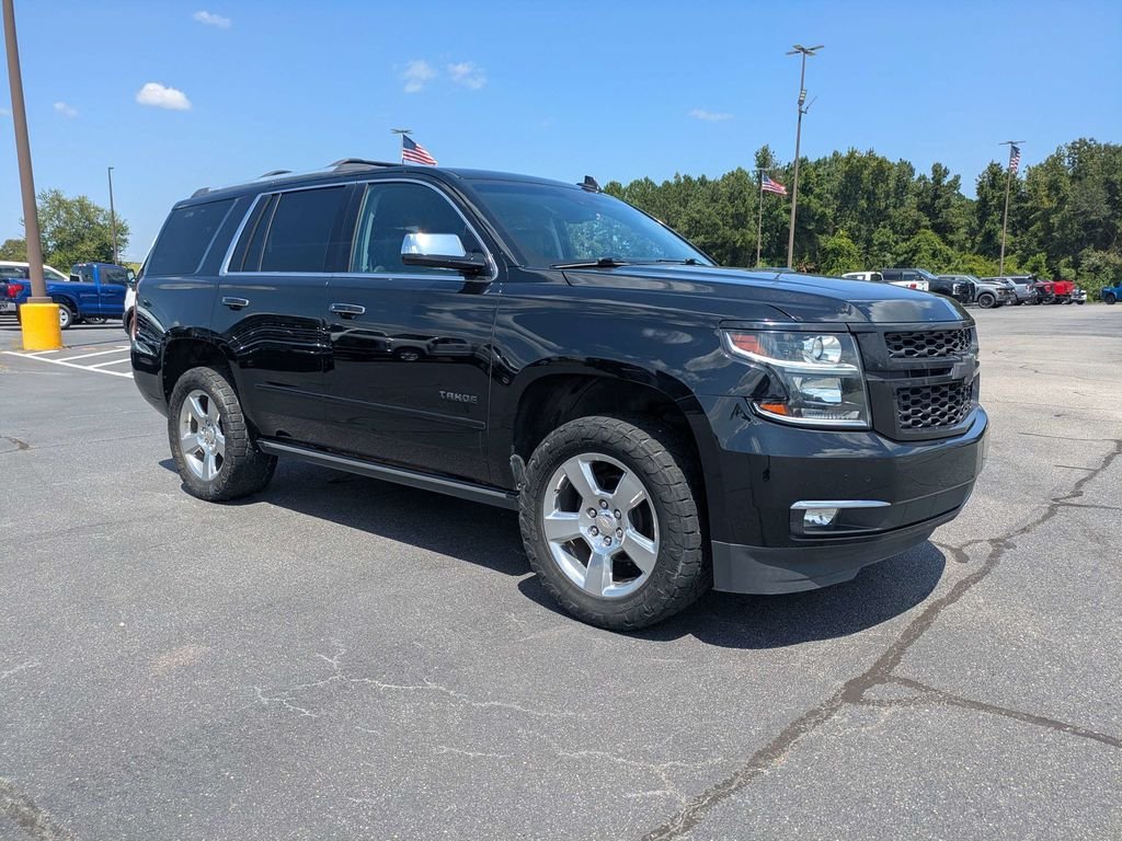 Used 2020 Chevrolet Tahoe Premier w/ Max Trailering Package AWD/4WD image 2