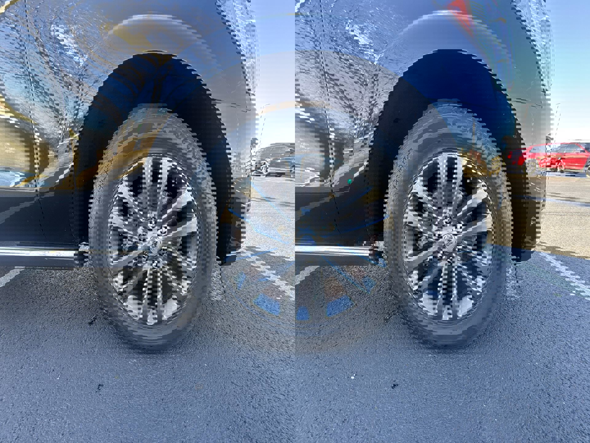 Used 2019 Ford Expedition Limited w/ Equipment Group 301A image 10