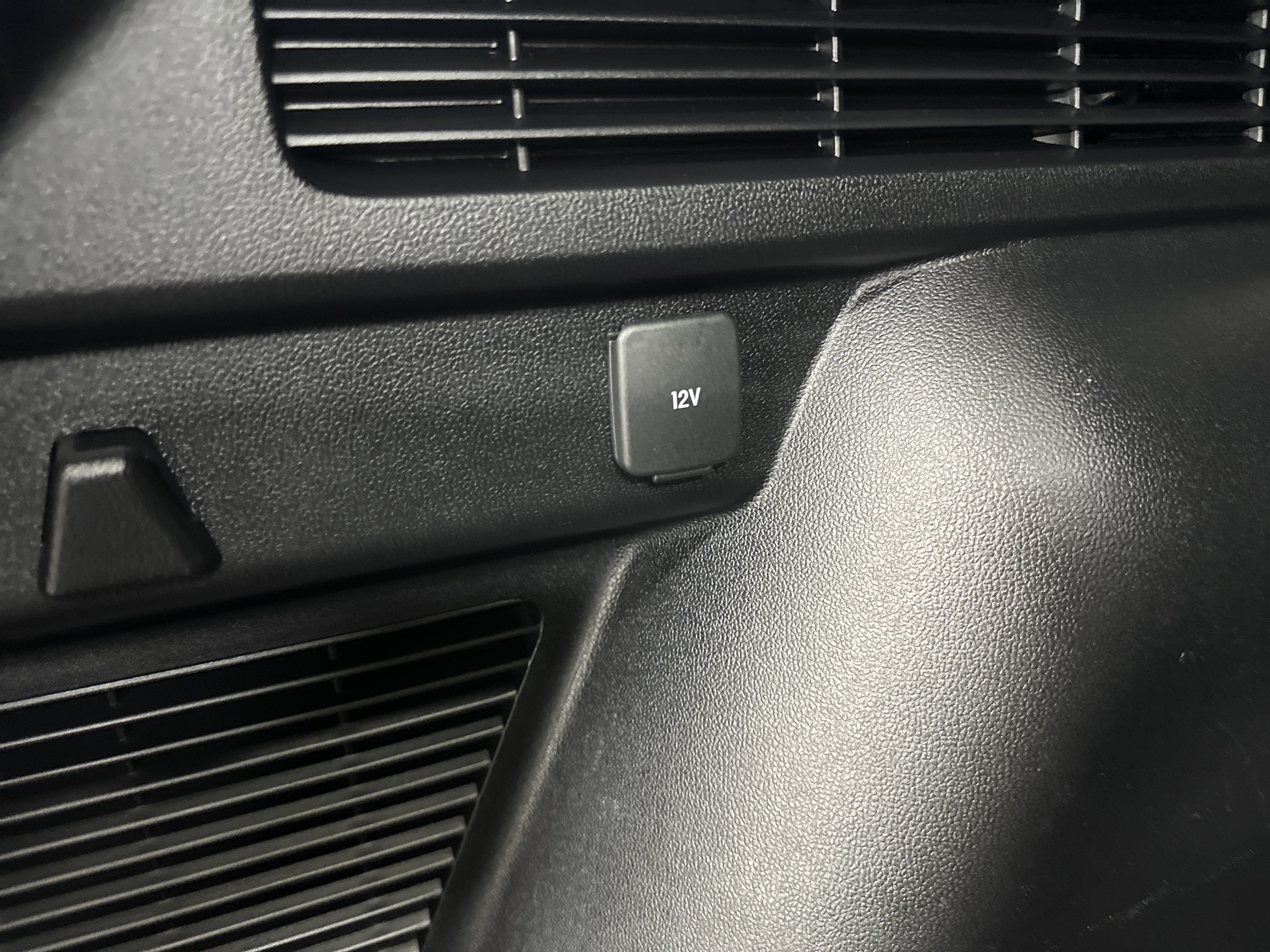 Used 2023 Ford Escape Active image 26