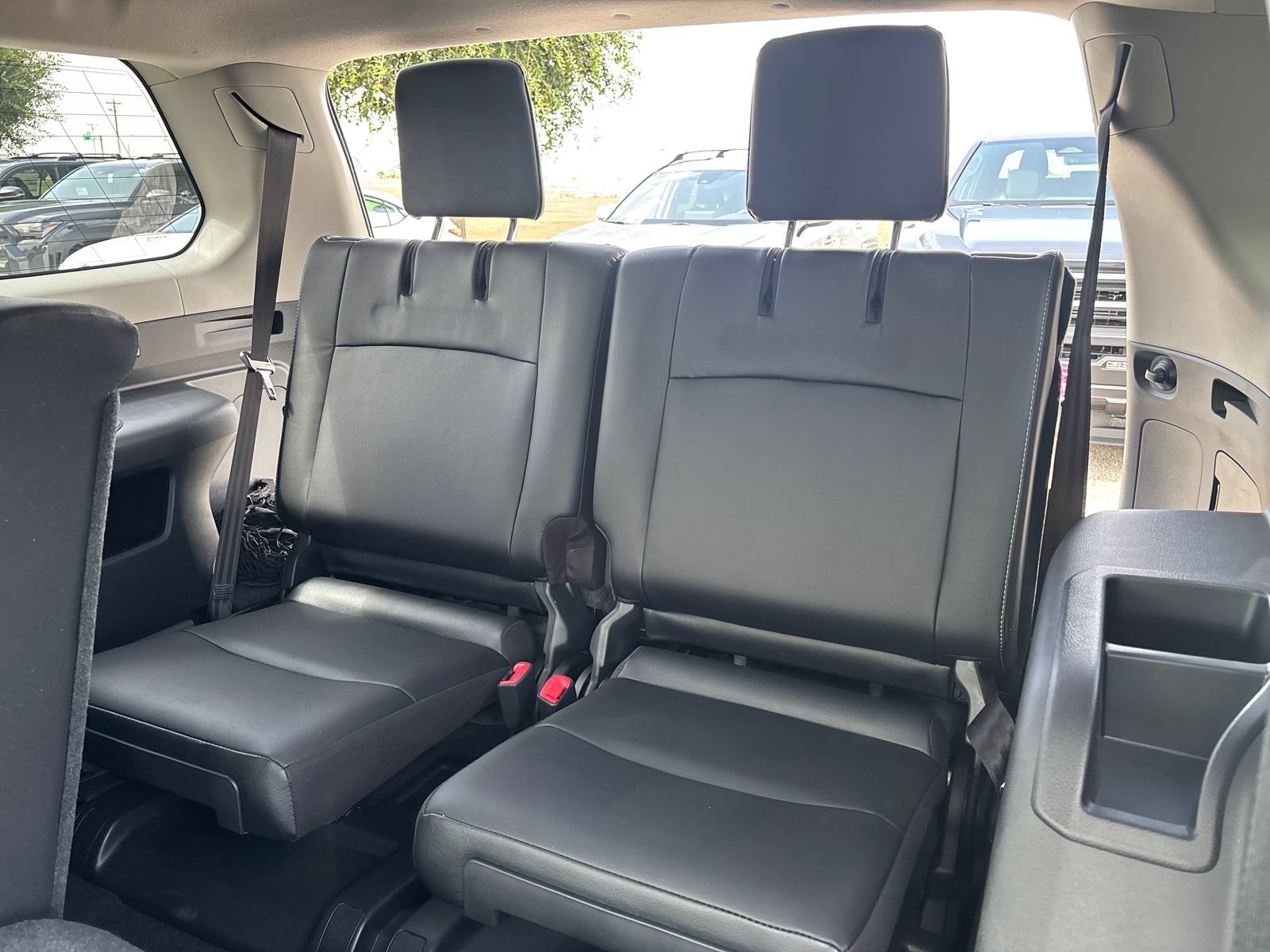 Used 2021 Toyota 4Runner SR5 Premium w/ Moonroof Package RWD image 12