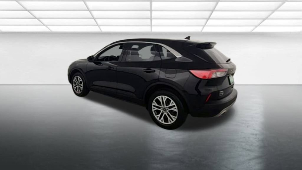 Used 2022 Ford Escape SEL image 6