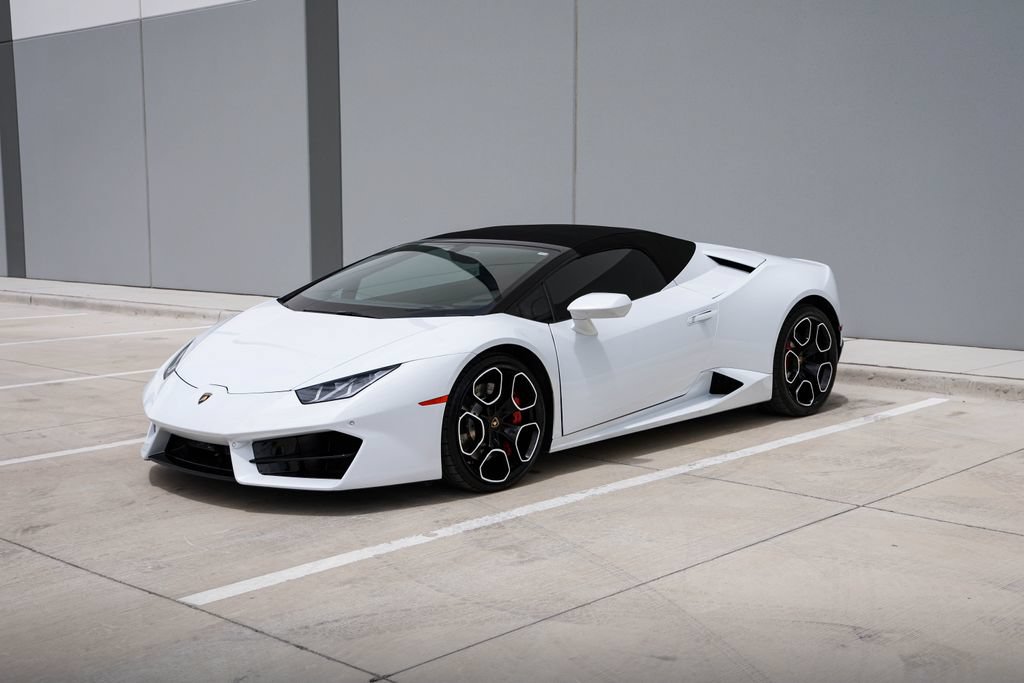 Used 2019 Lamborghini Huracan LP 580-2 RWD image 33