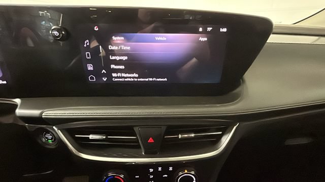 Used 2024 Buick Encore GX Preferred FWD image 24