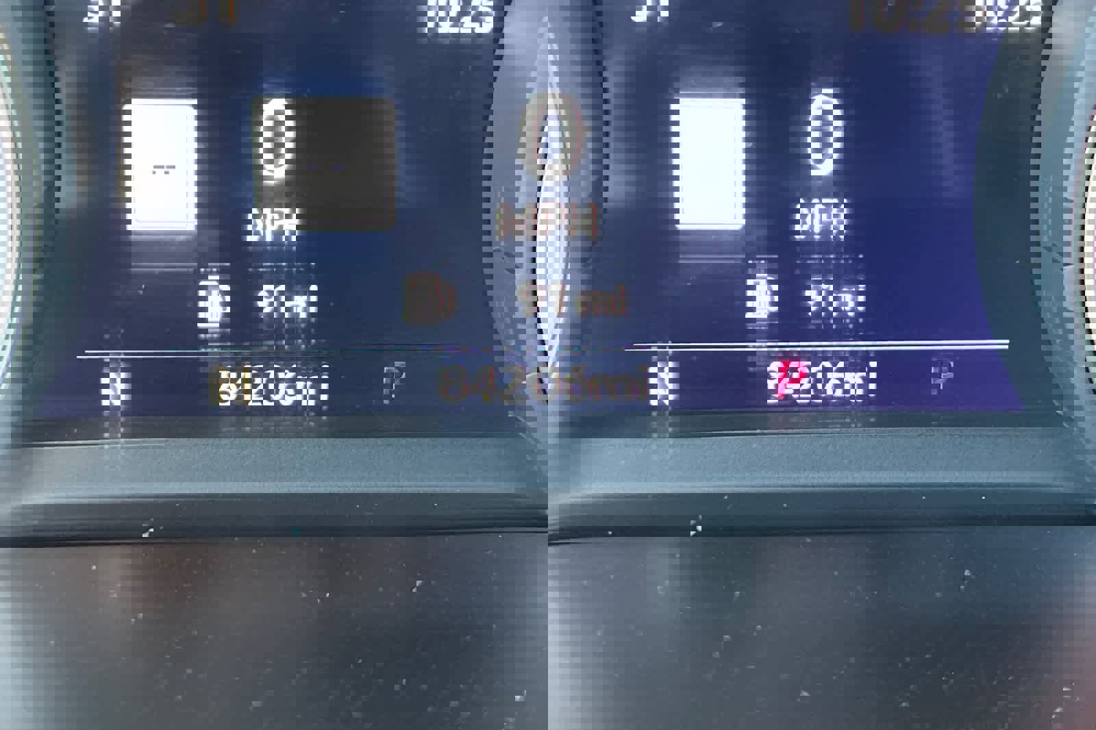 Used 2021 Chevrolet Tahoe Premier w/ Premium Package image 28