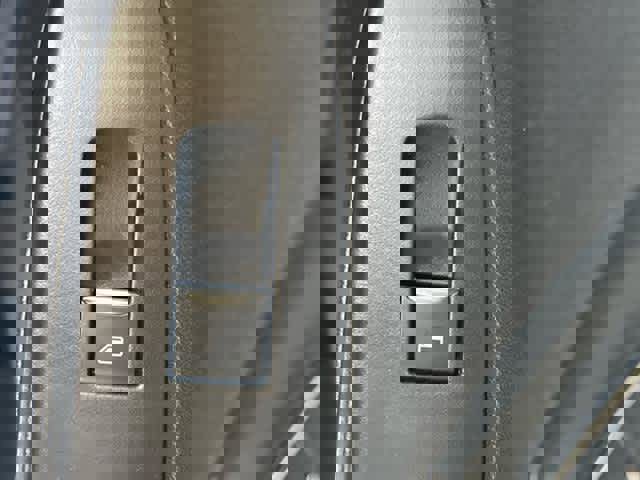 New 2025 Ford Escape ST-Line w/ Cold Weather Package image 35