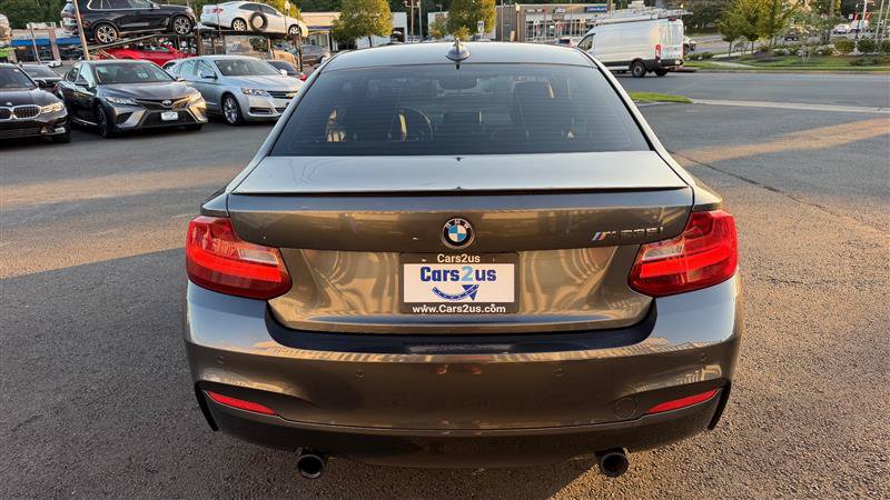 Used 2016 BMW M235i Coupe RWD image 5