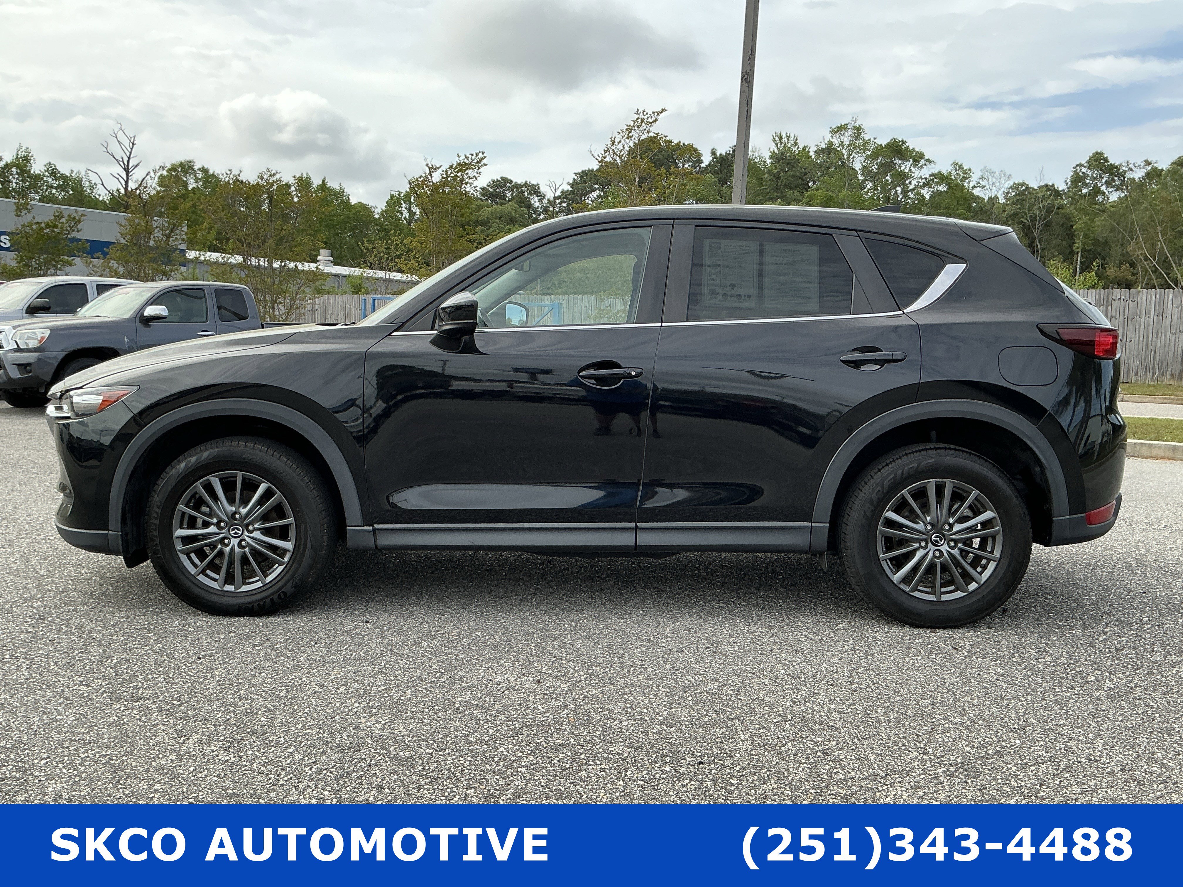 Used 2021 MAZDA CX-5 Touring AWD/4WD image 2