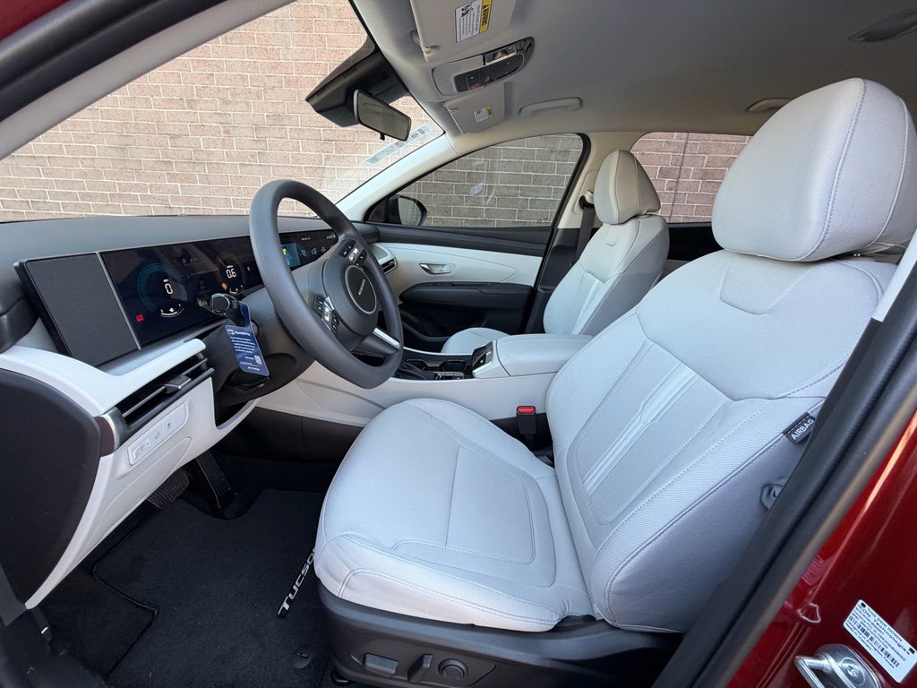 New 2026 Hyundai Tucson SEL image 13