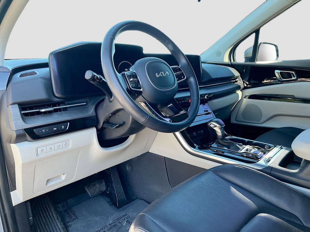 Used 2024 Kia Carnival SX image 9