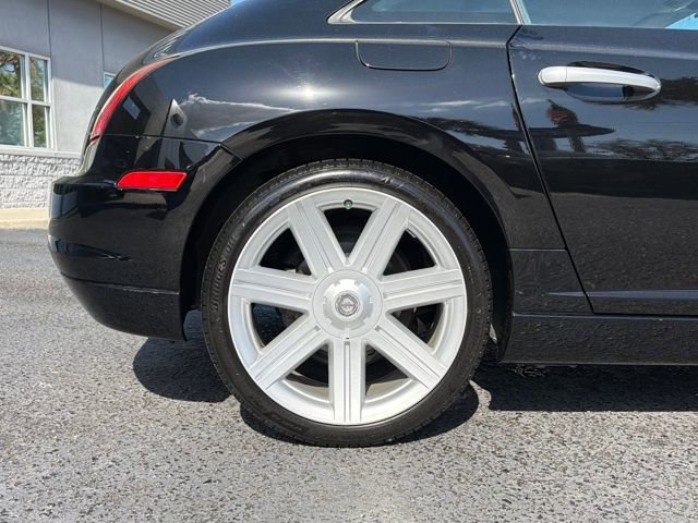Used 2005 Chrysler Crossfire Limited image 30