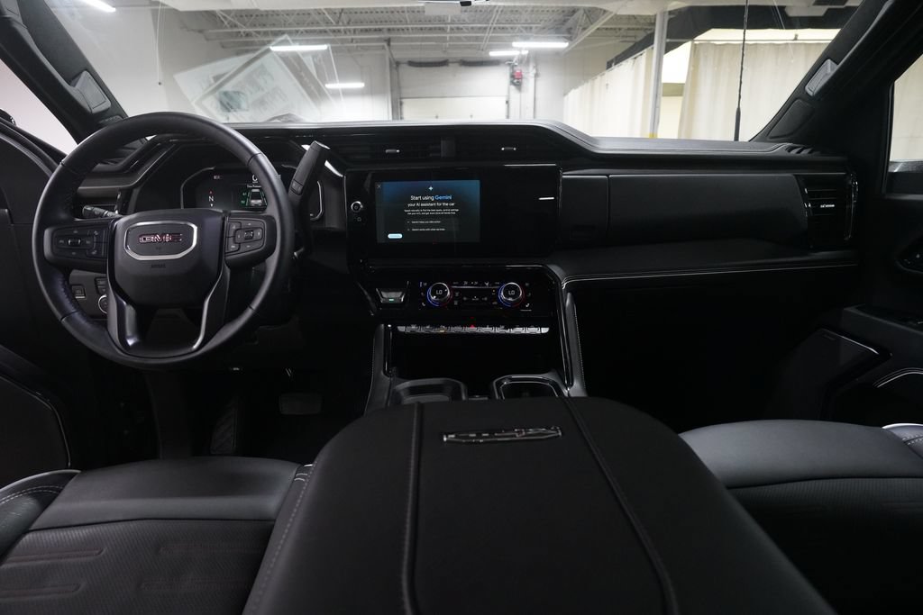 Used 2026 GMC Sierra 2500 AT4X AWD/4WD image 5