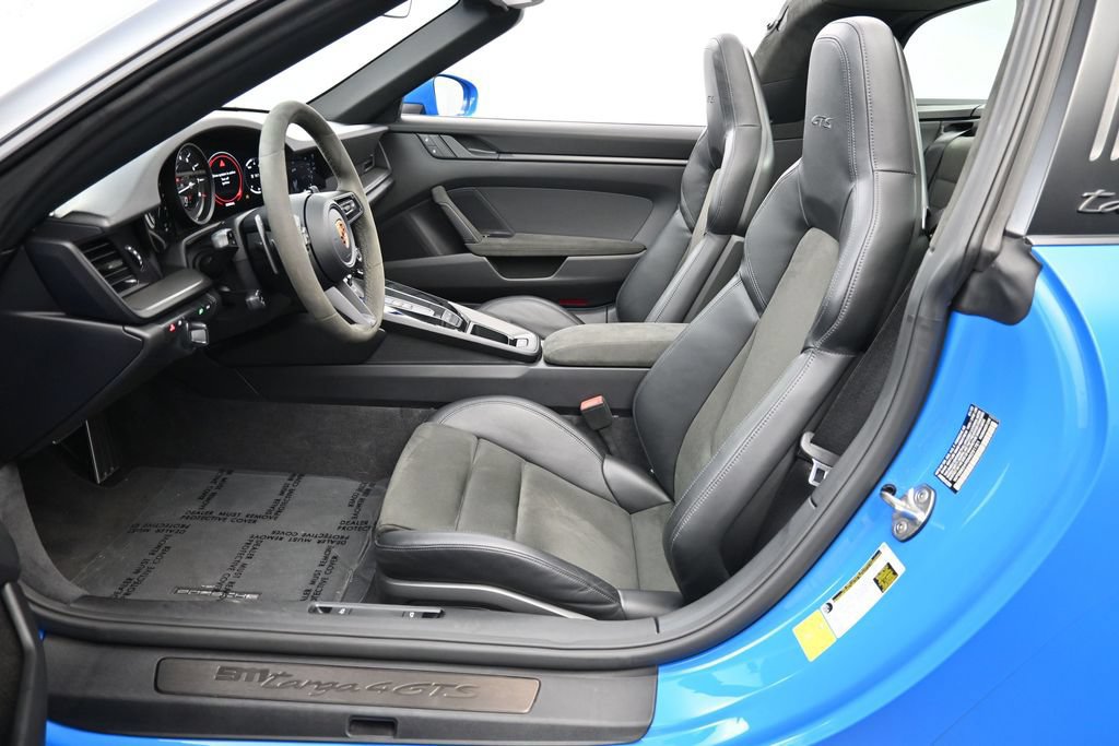 Certified 2022 Porsche 911 Targa 4 GTS AWD/4WD image 7