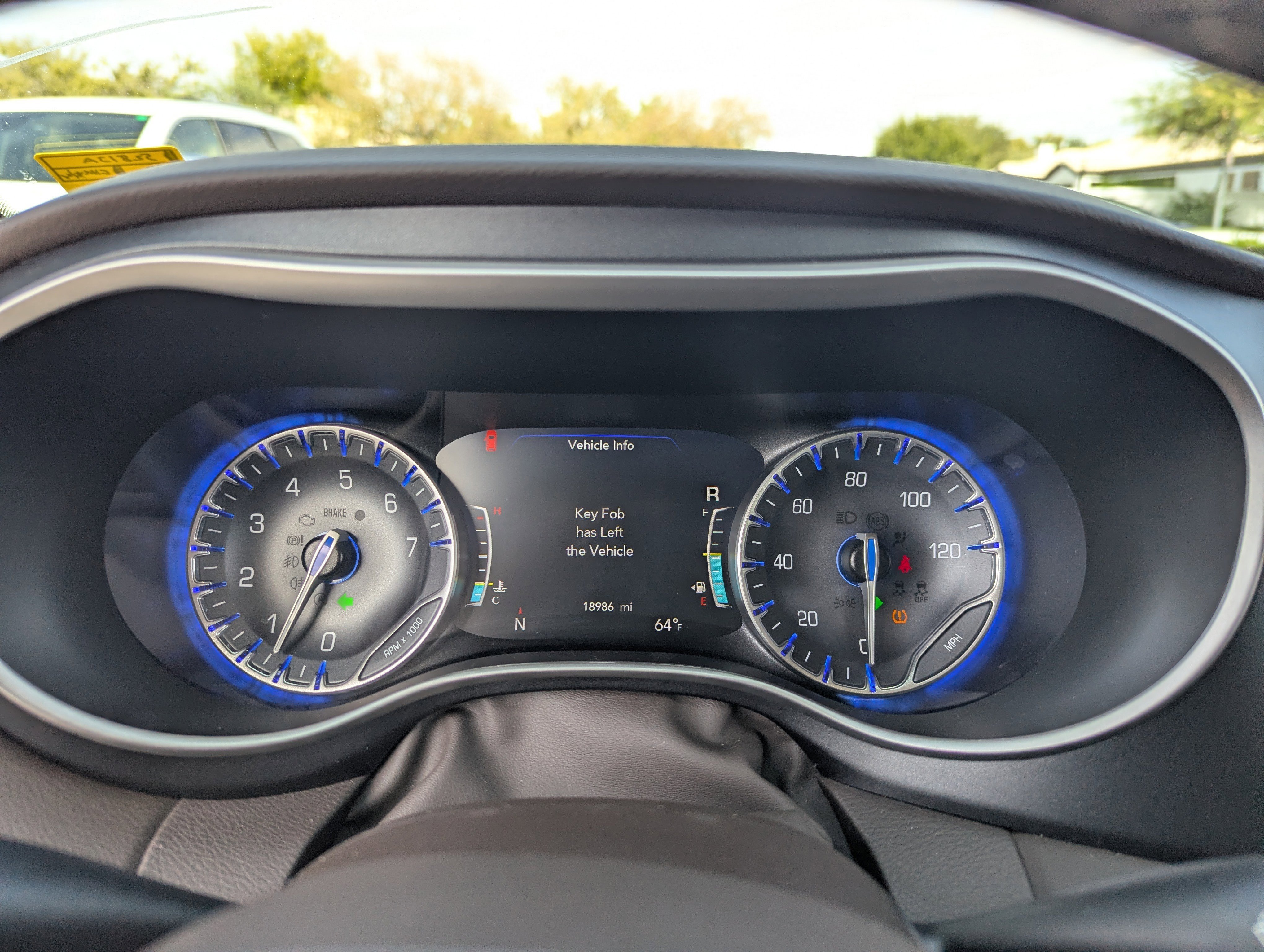 Used 2020 Chrysler Pacifica Touring-L Plus image 27