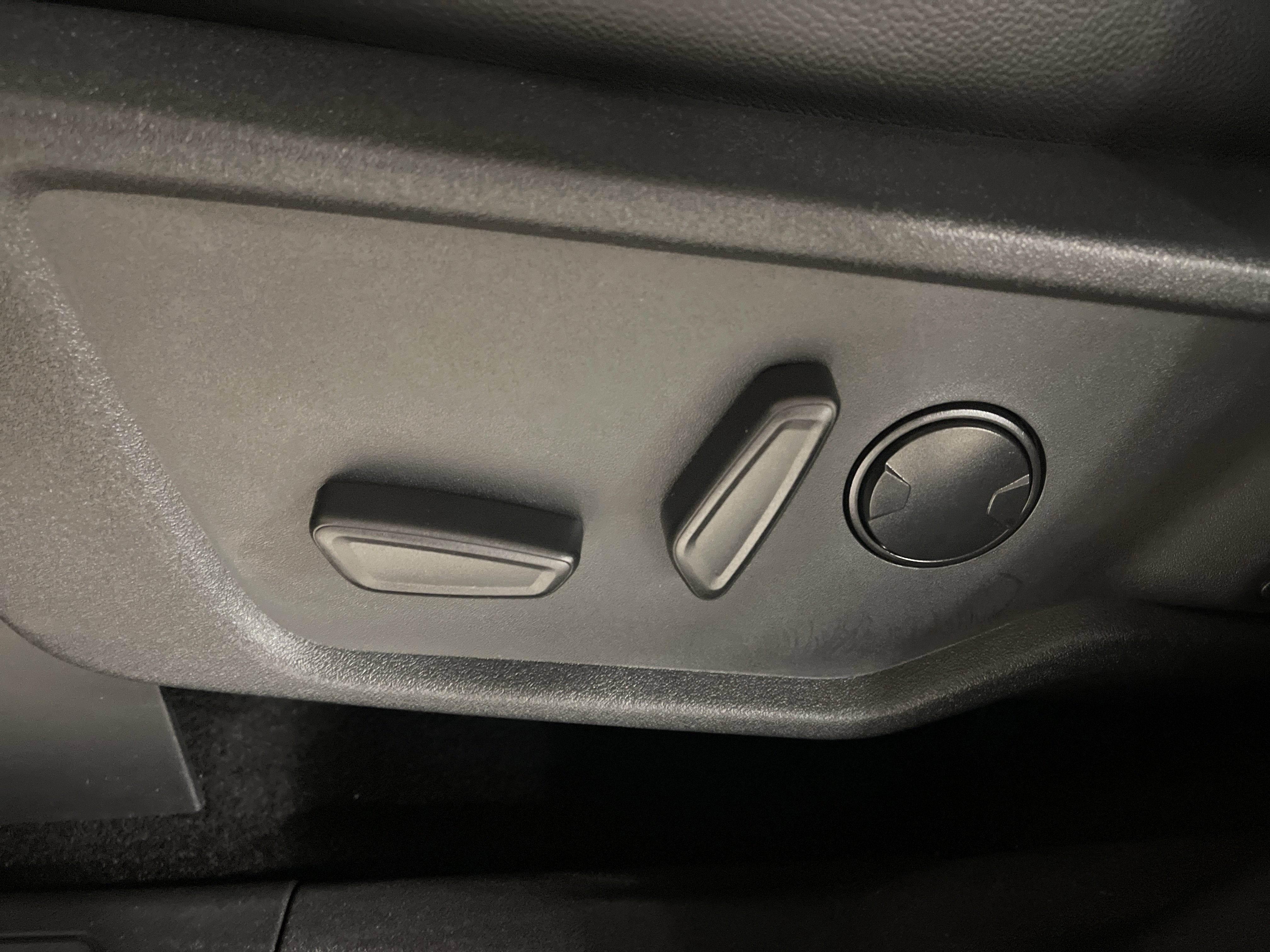 Used 2025 Ford Bronco Outer Banks image 10