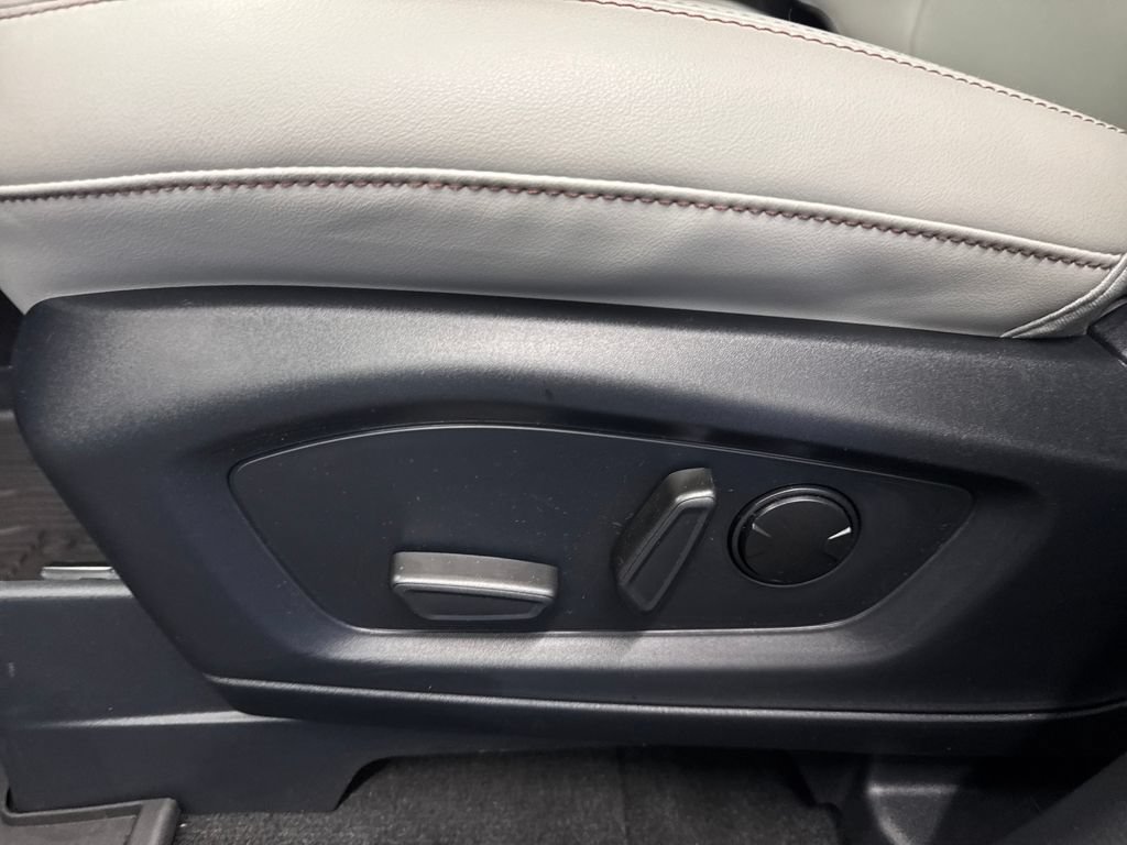 New 2026 Ford Explorer Active w/ Active Comfort Package AWD/4WD image 34