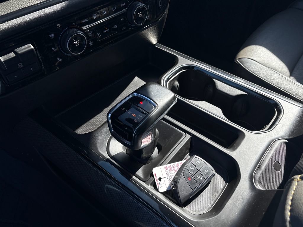 Used 2023 Chevrolet Silverado 1500 ZR2 w/ Technology Package image 26