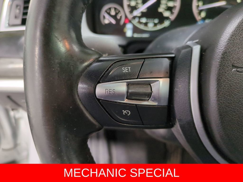 Used 2015 BMW 550i Gran Turismo xDrive image 24